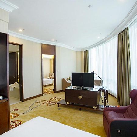 Vienna International Hotel Shenzhen Hua'Nan City Exterior photo