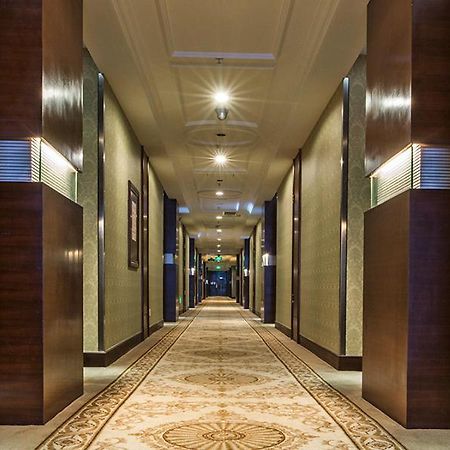 Vienna International Hotel Shenzhen Hua'Nan City Exterior photo